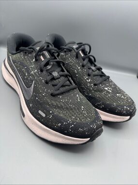 Nike Journey Run Shoes